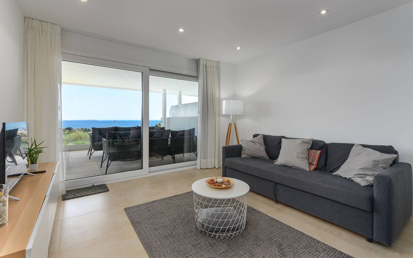 Via Celere 2405 Beautiful apartment with seaview 1