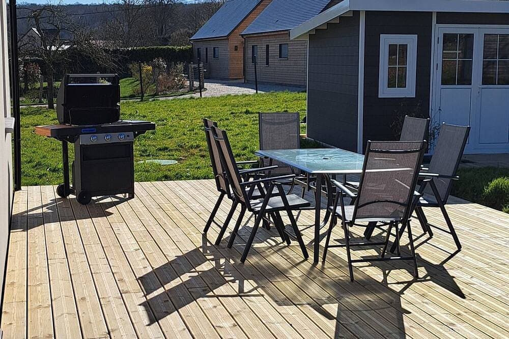 Foto 13 von 17: House sleeps 6 with jacuzzi, La Béroline, pets allowed.