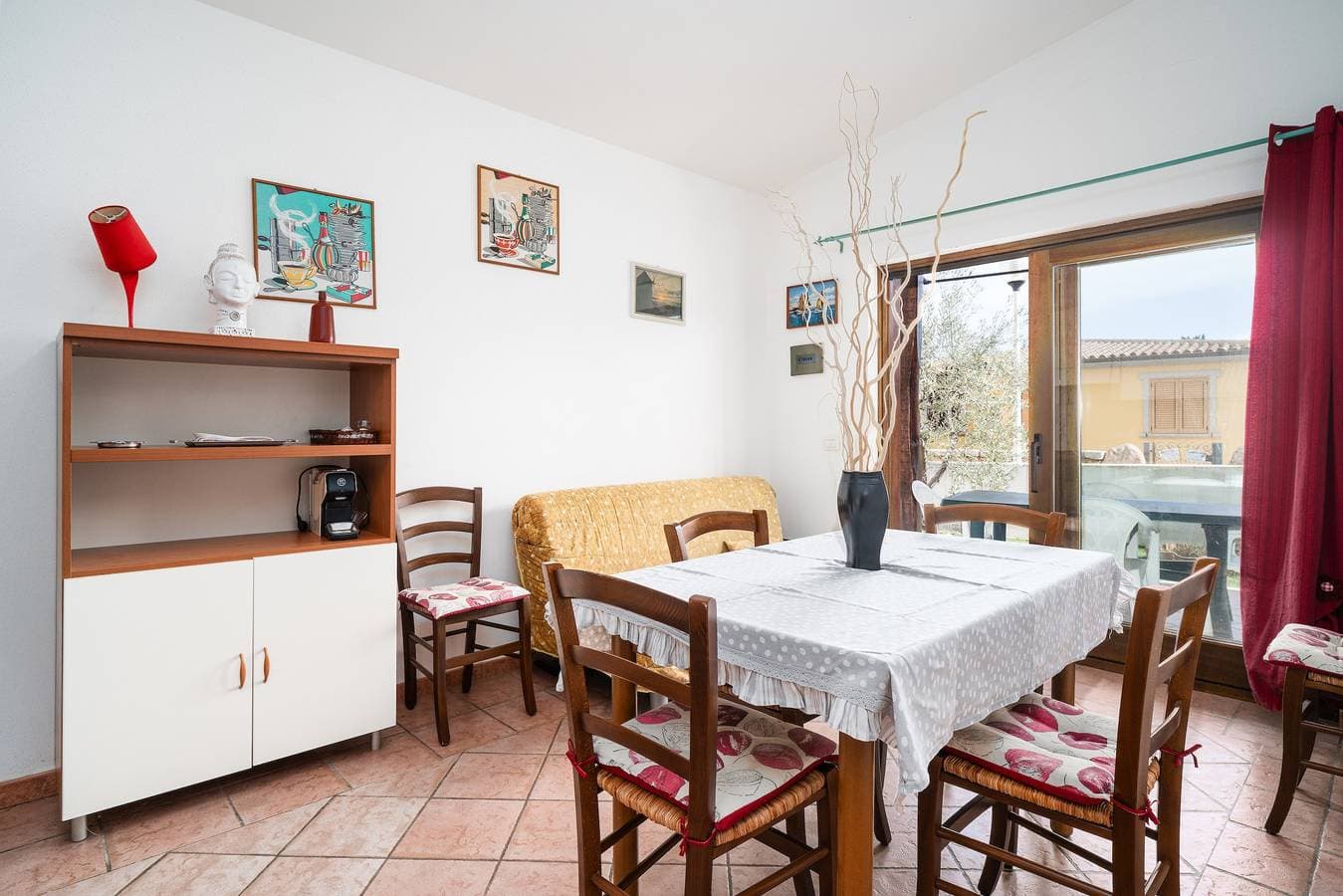 Foto 10 von 24: Ferienwohnung 'Rebecca' mit privater Terrasse und privatem Garten