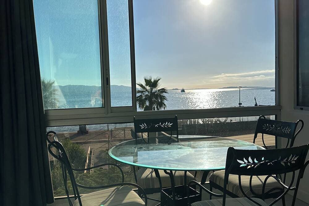 Foto 8 von 9: Appartement Vue Sur La Baie De Cannes