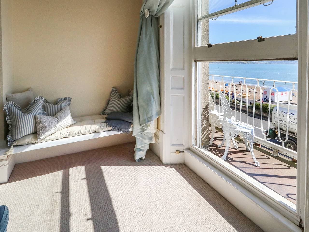 Foto 10 von 30: Ferienwohnung für 4 Personen mit Balkon