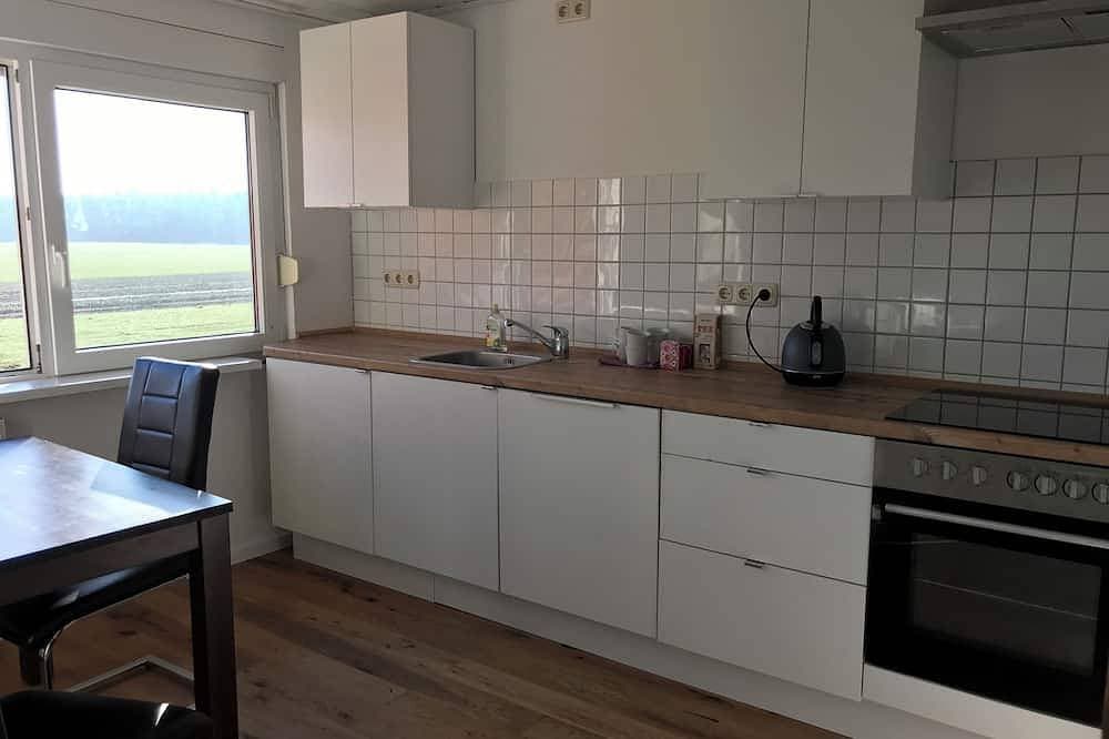 Foto 12 von 17: Große 120qm Ferienwohnung ruhige Alleinlage im Grünen mit Garten/Loggia