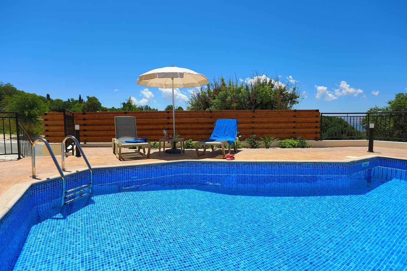 Foto 3 von 42: Villa Lefkas