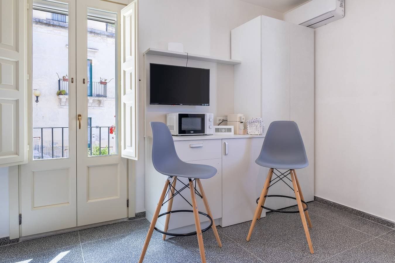 Foto 11 von 23: Zimmer 'Liolà - Là Con Vista' mit Bergblick, Wi-Fi und Klimaanlage