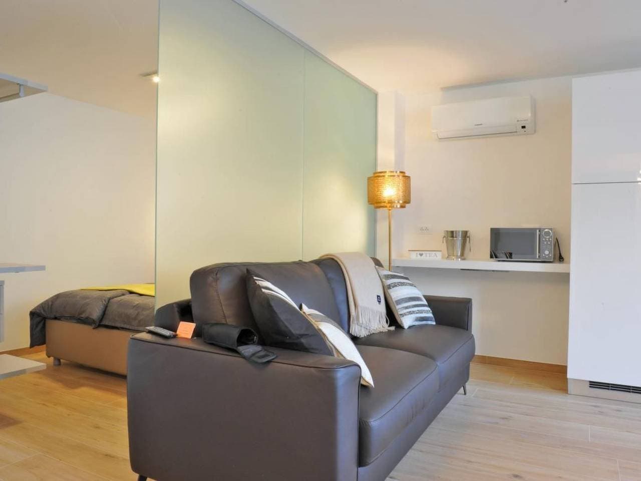 Foto 11 von 27: Ein-Zimmer-Wohnung 'Bella Vacanza 7' mit Blick aufs Wasser