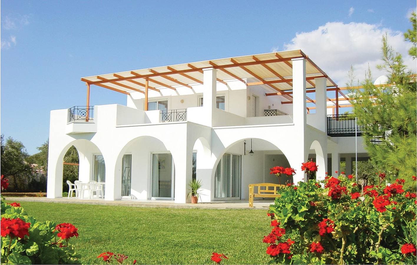 Gemütliches Apartment mit Parkplatz, Garten und Terrasse - 2 km zur Küste, 2,5 km nach Ermioni 1