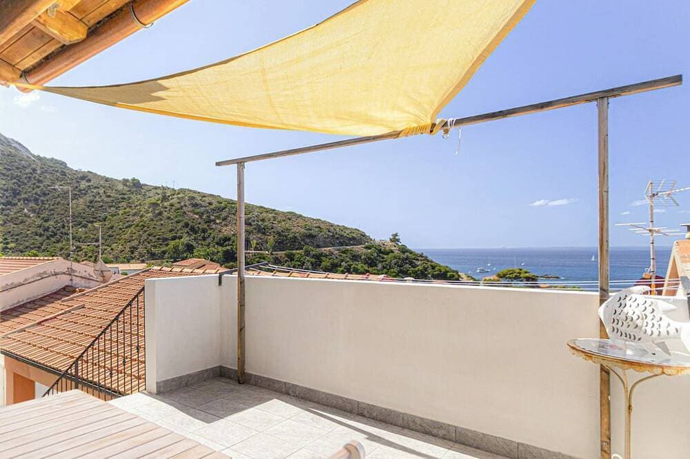 Il Gelso - Sea View Holiday Home in Pomonte - Elba Island 1
