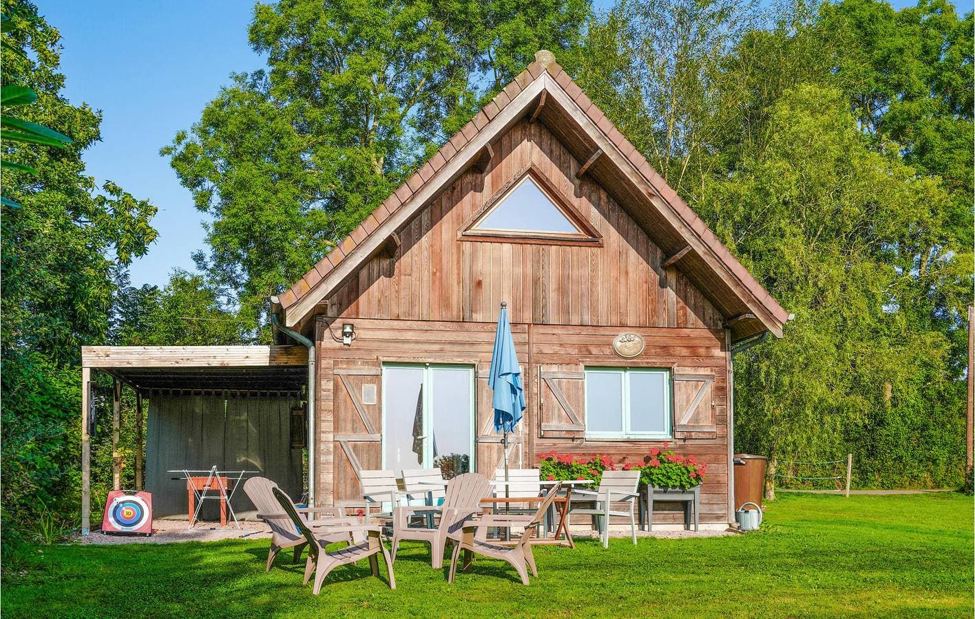 Foto 3 von 34: Gartenappartement mit TV, Parkplatz und Internet