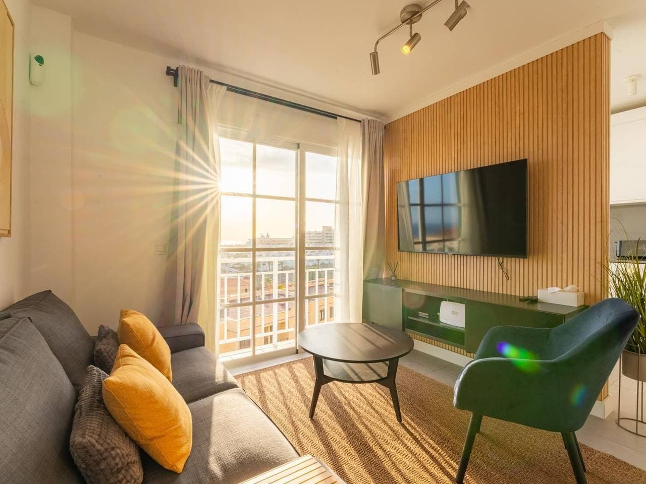 Callao Sunset Apartment, Meerblick und Pool 1