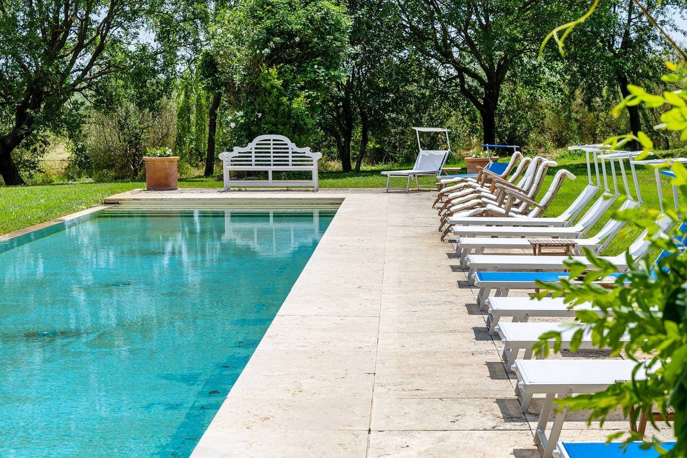 Foto 6 von 54: Villa für 13 Personen mit Garten