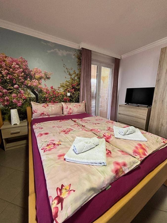 Foto 5 von 15: Apartment with Lake View