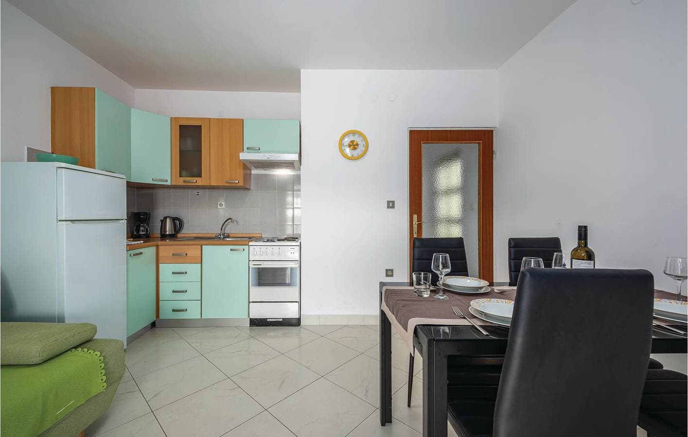Foto 7 von 20: Gemütliche Ferienwohnung mit Terrasse, Klimaanlage, WLAN und nur 500 m vom Strand entfernt