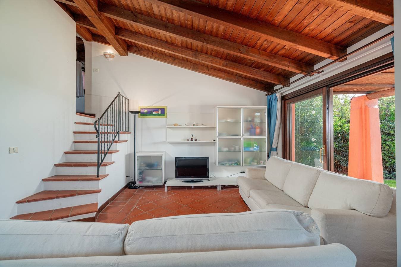 Foto 12 von 28: Villa 'Alba Piscina Vista Mare' mit Meerblick, Wi-Fi und Klimaanlage