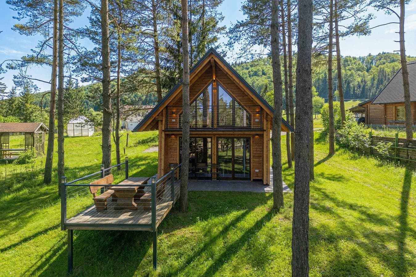 Forest Princess Chalet near Lake Bloke 1