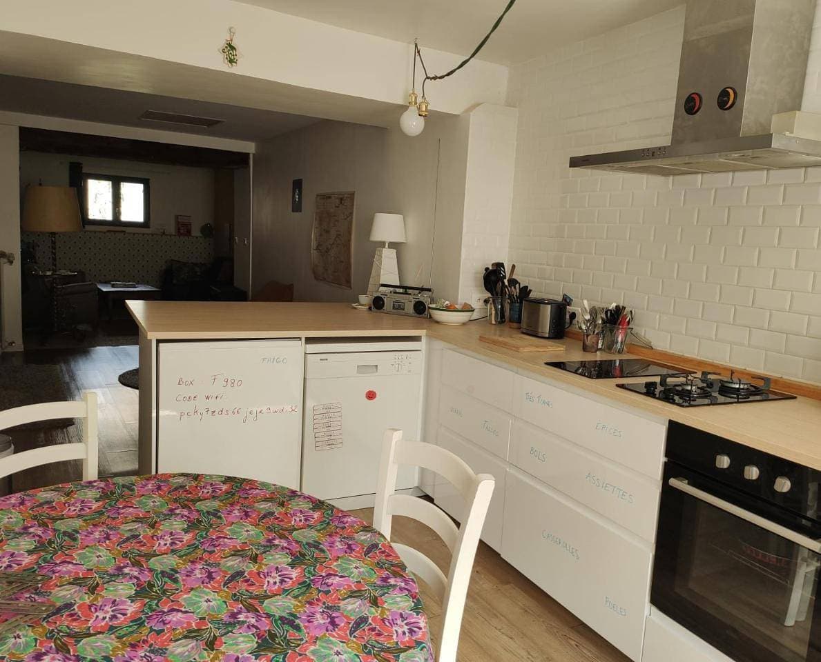 Foto 7 von 18: Three-Bedroom House