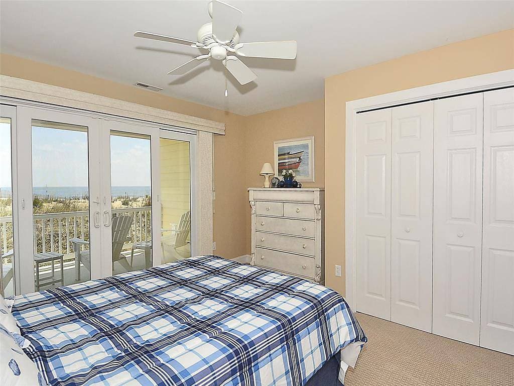 Foto 9 von 71: Ferienwohnung für 8 Personen mit Meerblick
