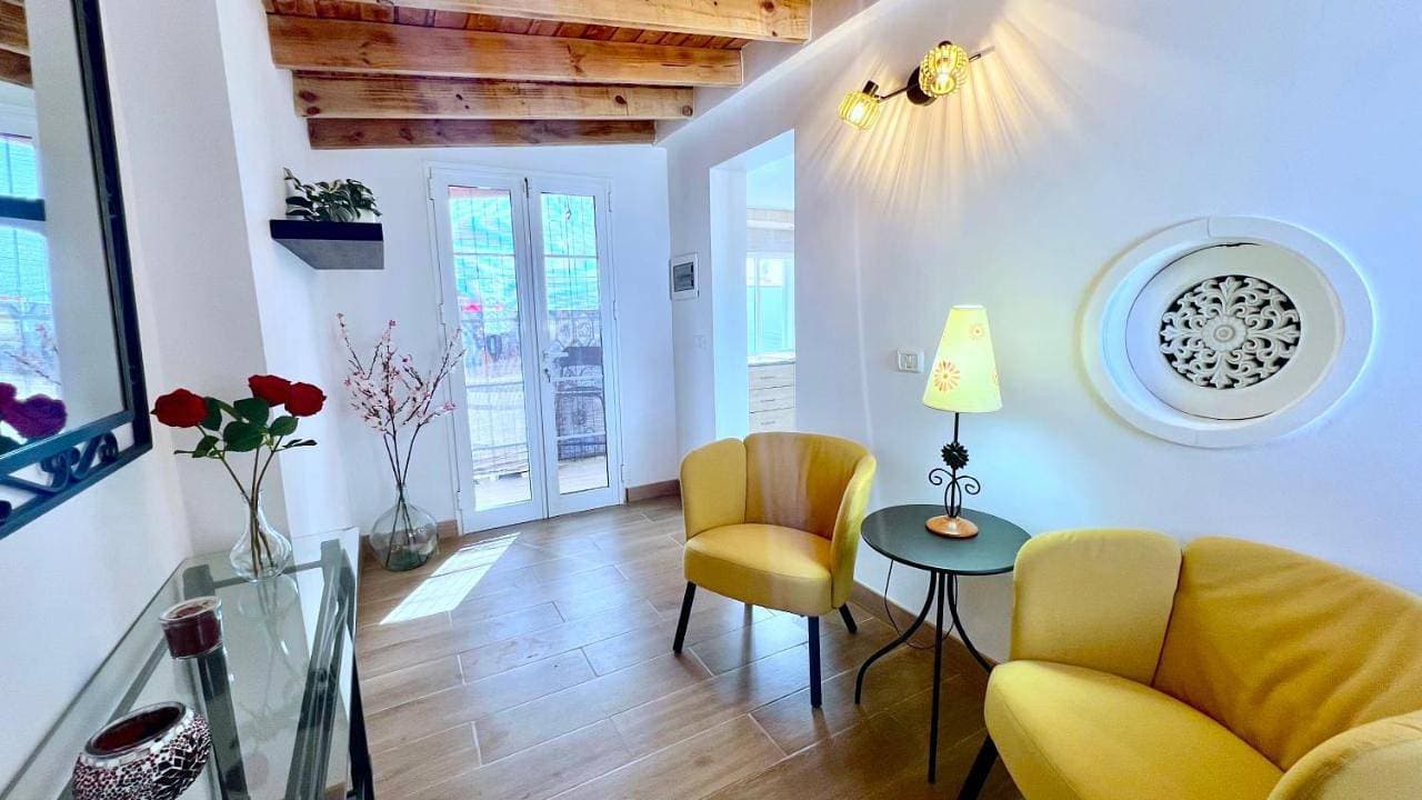 La Finquita Home 1