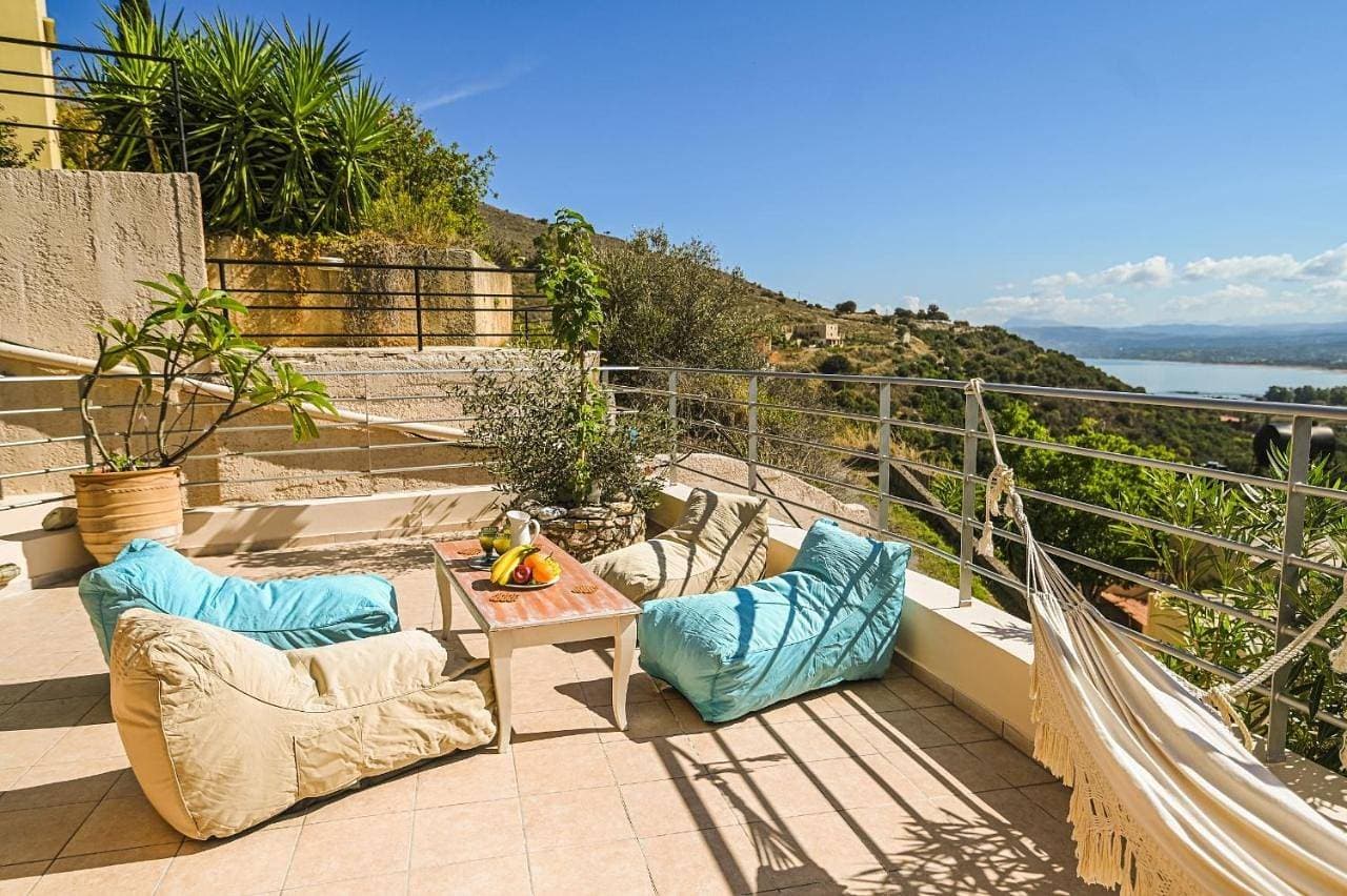 Foto 4 von 69: Villa with Sea View
