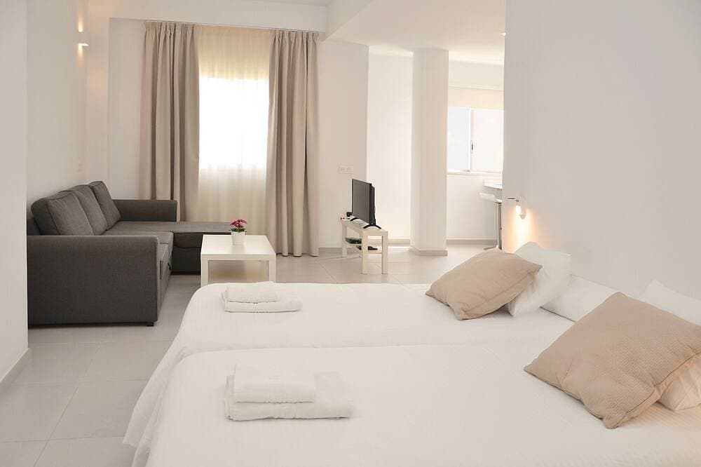 Foto 4 von 22: 30m2 distributed in cozy open and bright spaces.