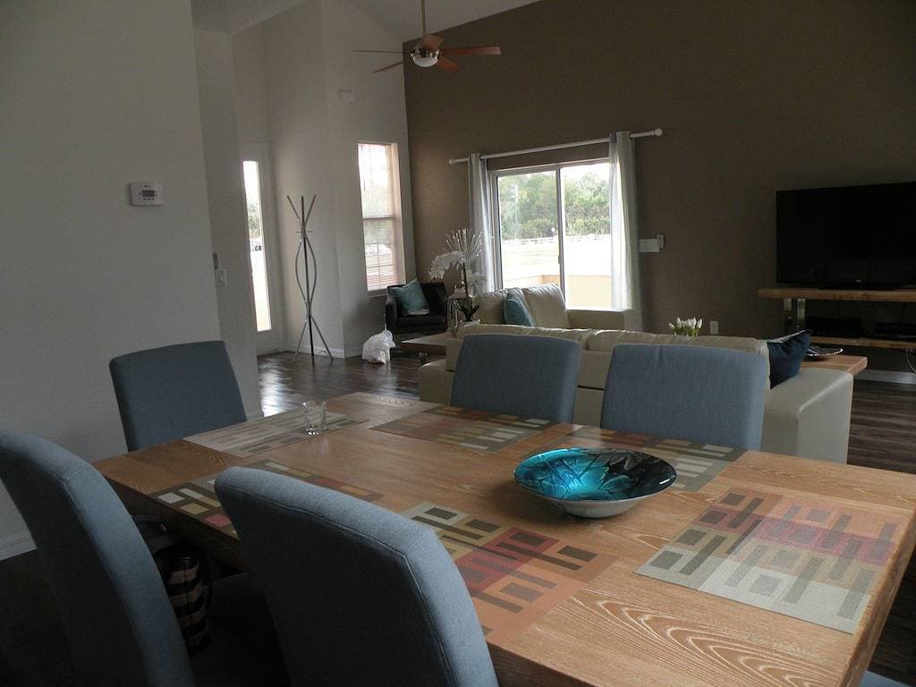Foto 6 von 46: Deluxe New (Jan. 2016) 3 Br, 2. 5 Ba Villa am Fluss Homosassa