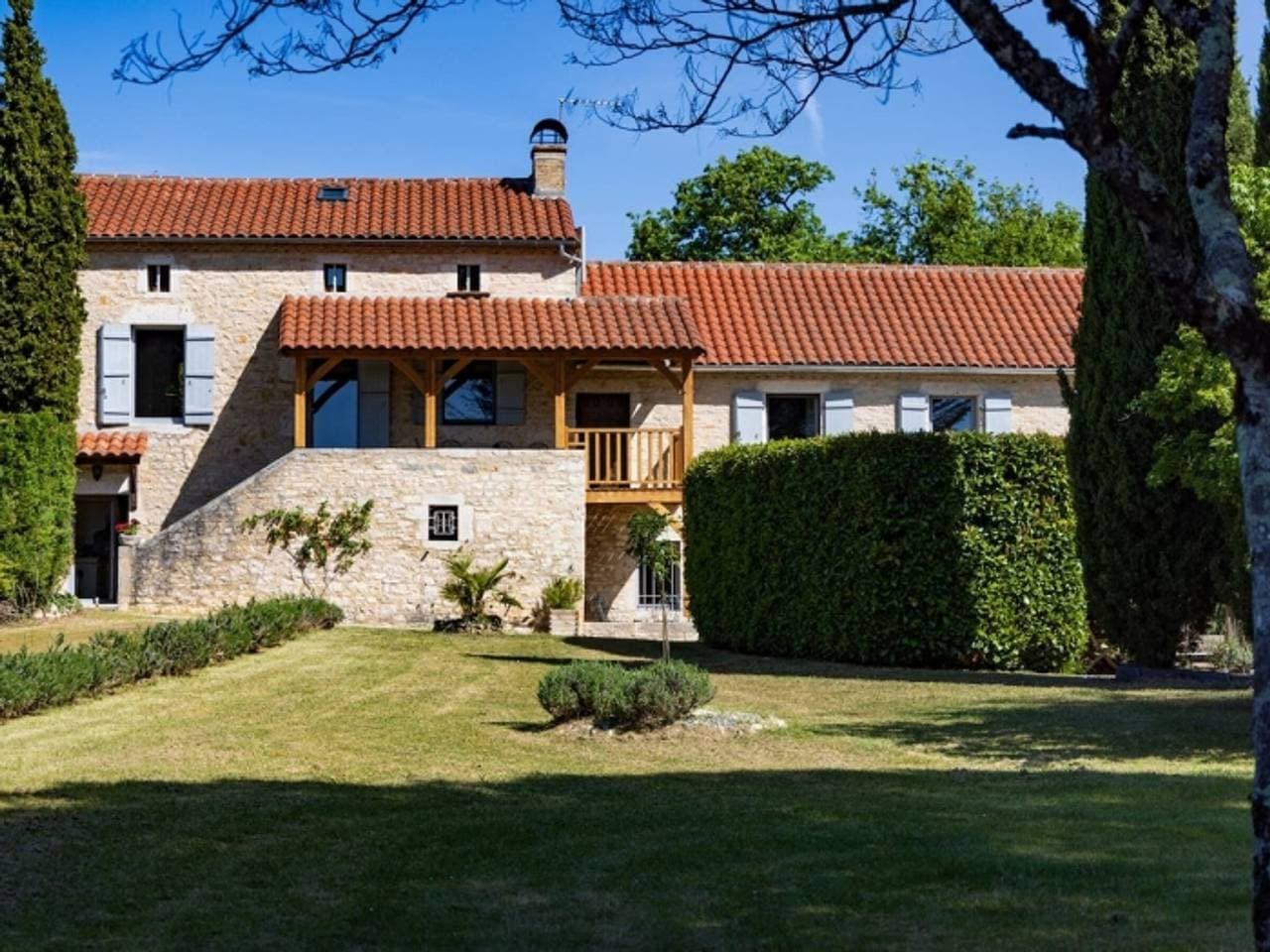 Foto 8 von 23: Villa mit Pool und Parkplatz - 12 Pers.