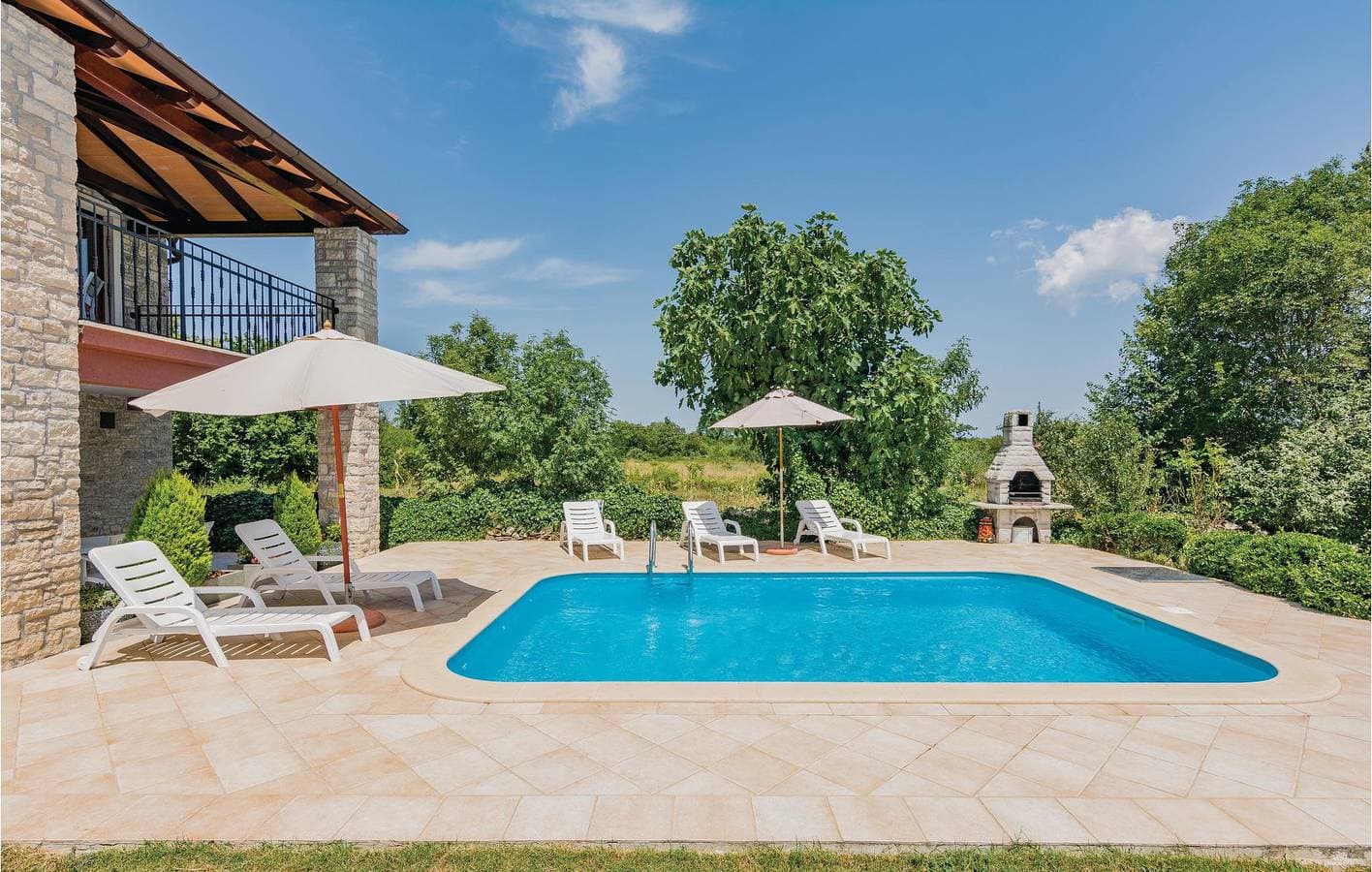 Foto 9 von 36: Reizende 2-Zimmer-Wohnung mit Pool und Terrasse in Butkovići – in der Nähe des Stadtzentrums