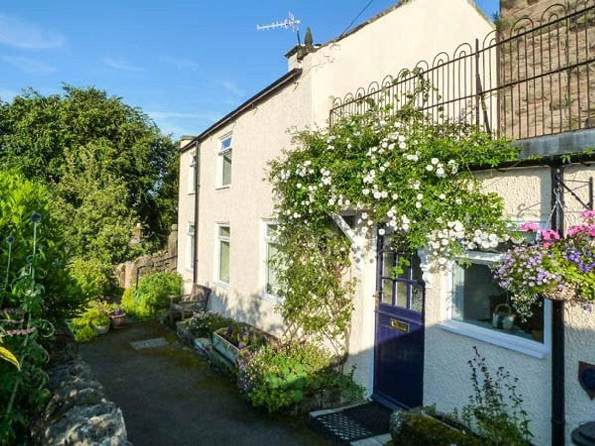 Rock Cottage 1
