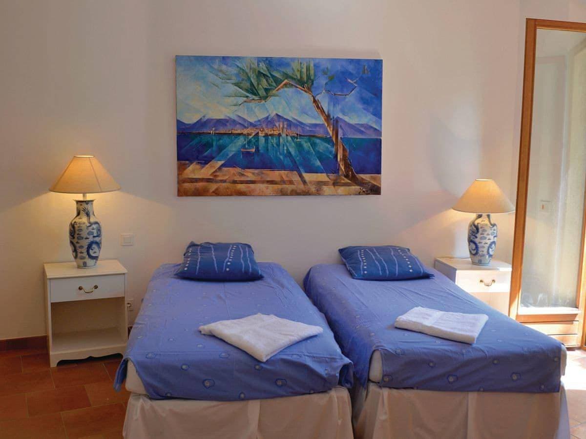 Foto 11 von 38: Villa für 6 Personen mit Pool