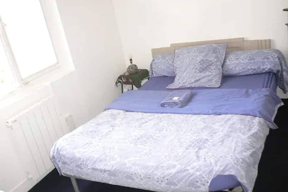 Foto 13 von 25: Große freistehende komfortable Zimmer