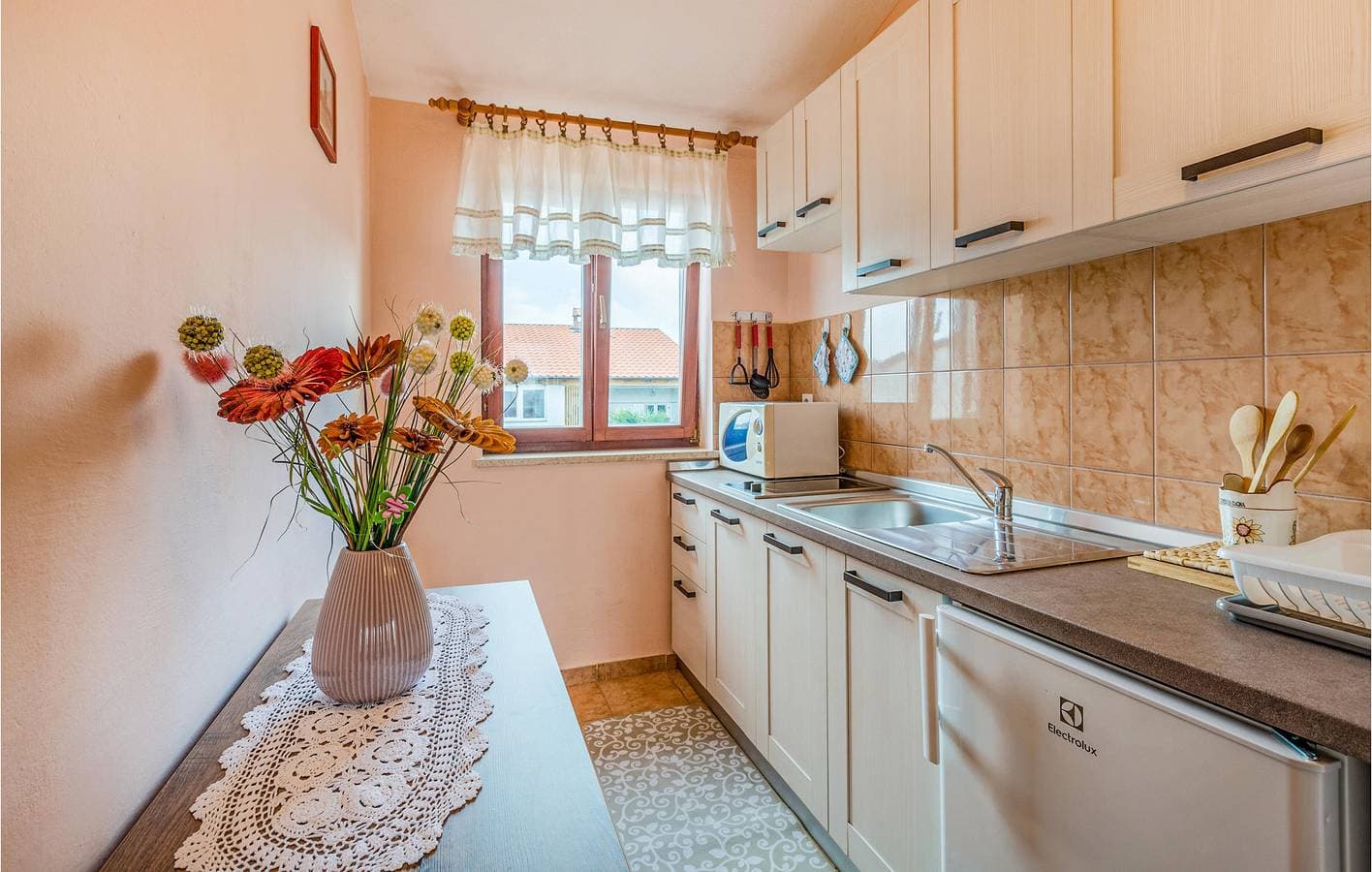 Foto 8 von 21: Gemütliche Ferienwohnung mit Terrasse, WLAN und Parkplatz – 1,5 km vom Strand entfernt