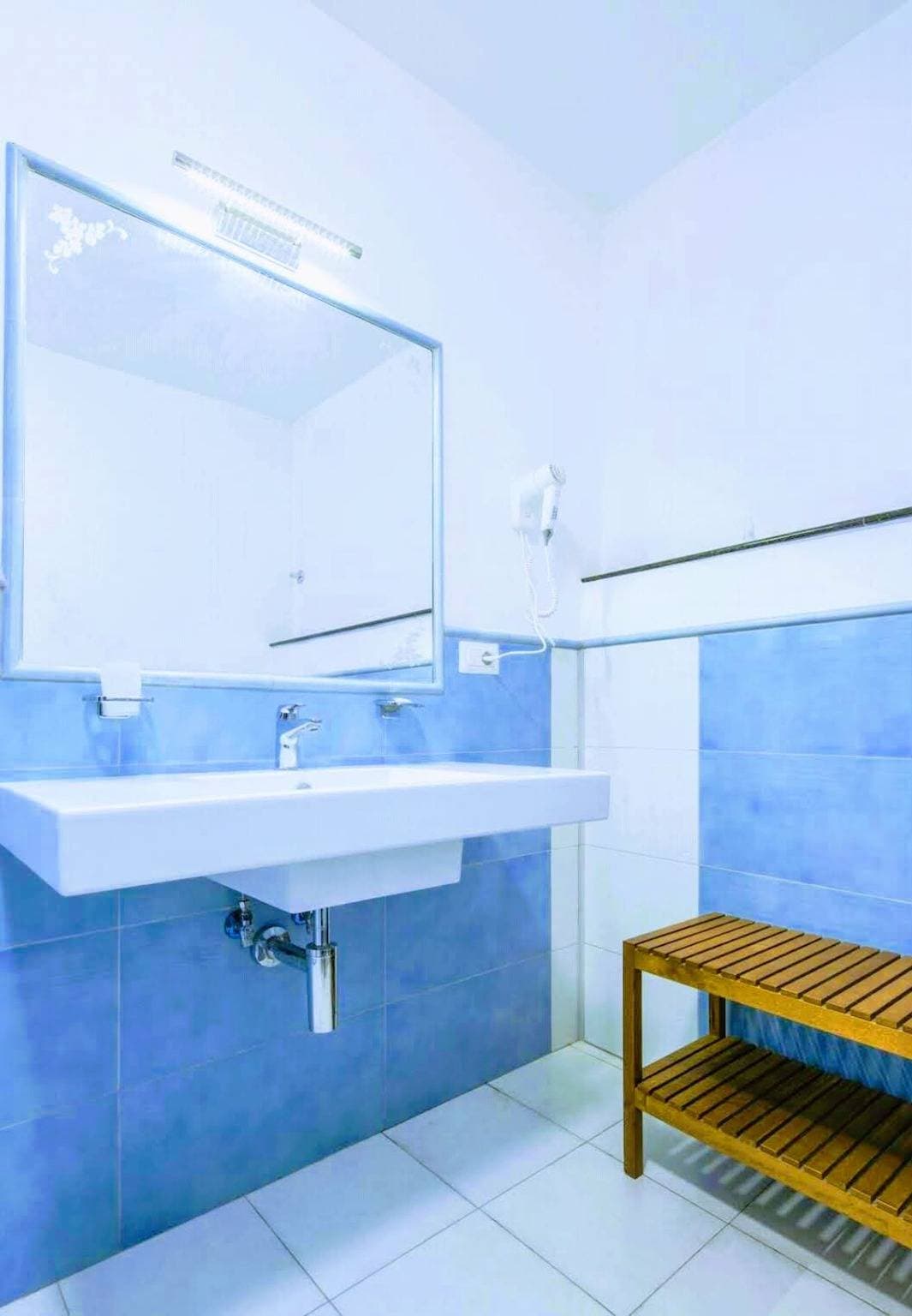 Foto 12 von 36: Villa für 8 Personen mit Garten