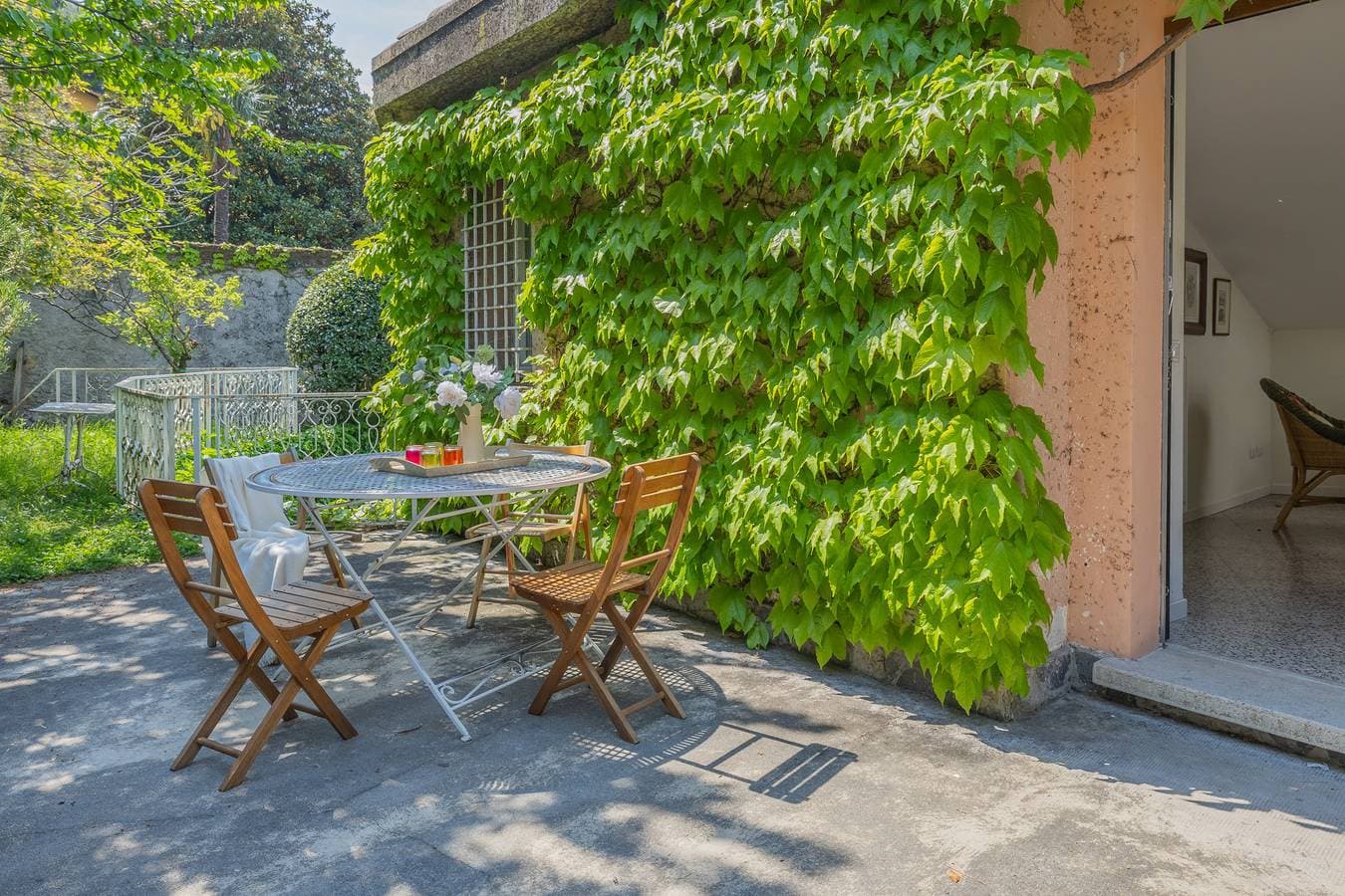 Varenna Garden 1