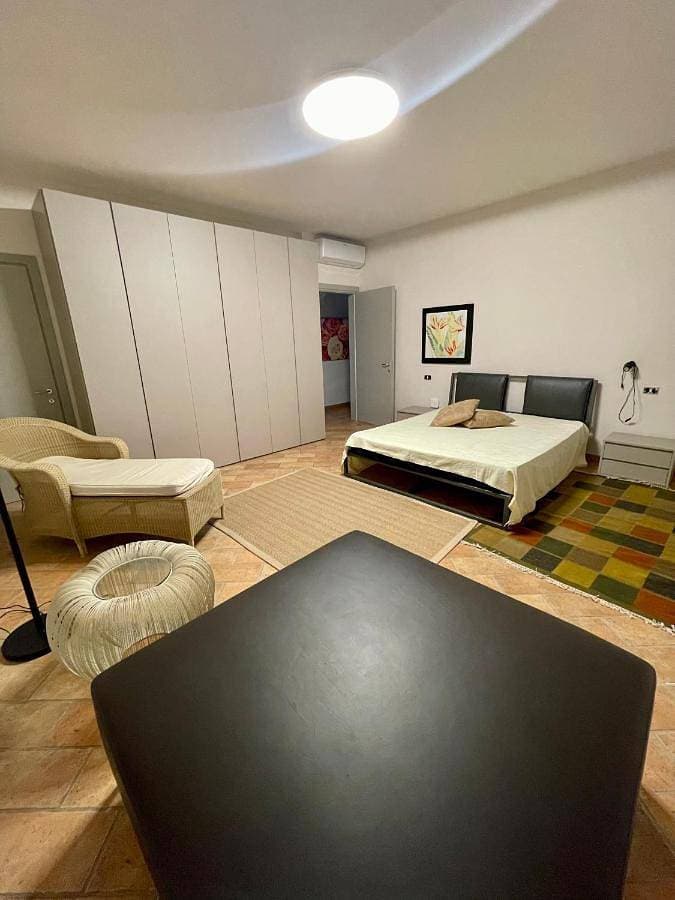 Foto 4 von 8: Two-Bedroom Apartment