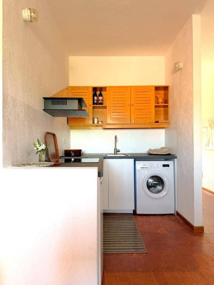 Foto 12 von 23: One-Bedroom Apartment