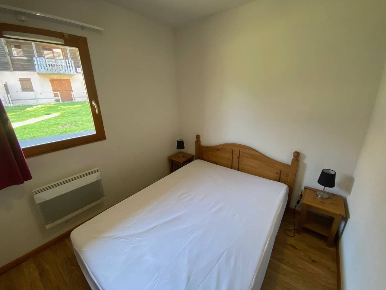 Foto 5 von 15: Zwei ruhige Zimmer mit Pool in Super-Besse