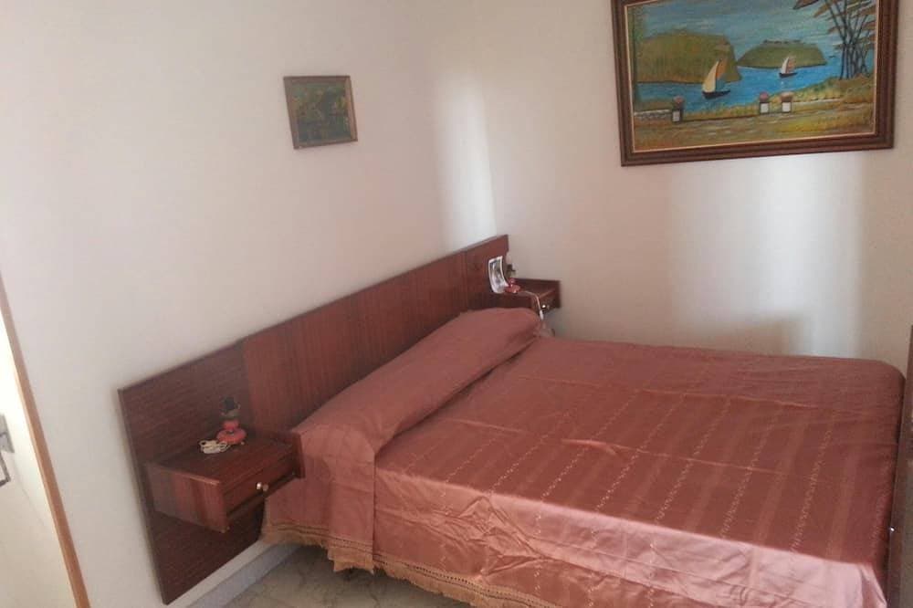 Foto 2 von 12: Casa del Sole 2 in Torre Pali, 20 Meter vom Strand entfernt