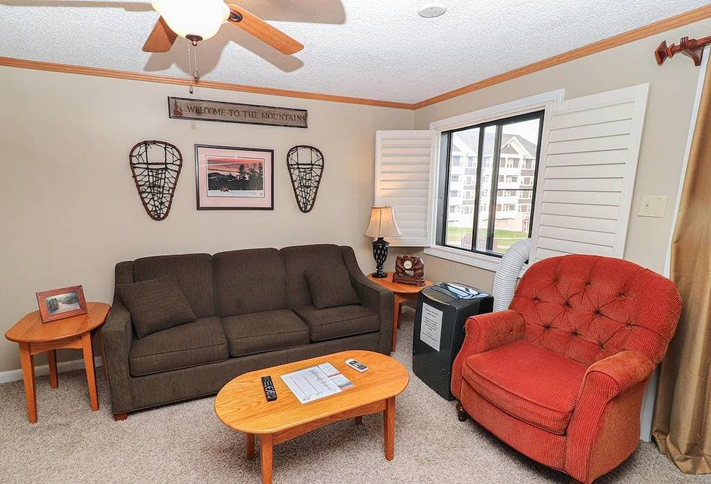 Foto 13 von 23: Ml328A 1Br / 1Ba Für 4 Personen SlopeView Wi-Fi Parking Great Location!
