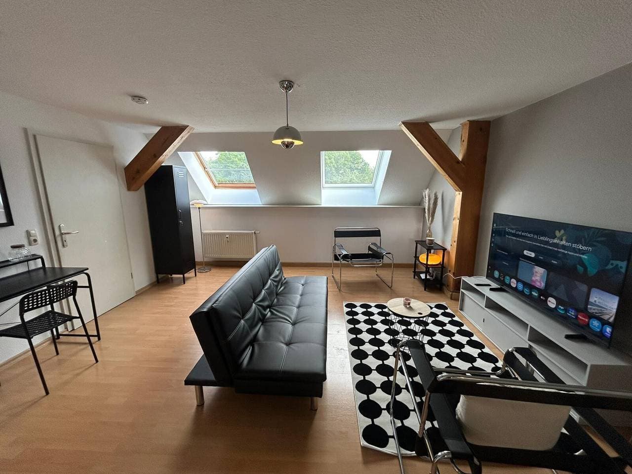 Foto 2 von 14: Apartment „Stadtloft am Schillerpark“ mit WLAN