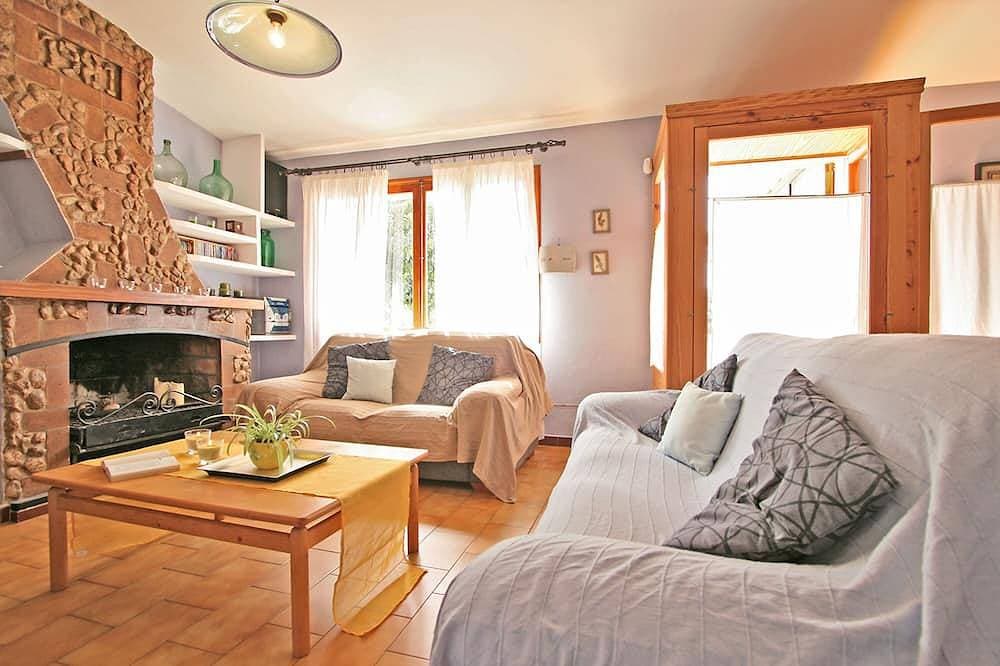 Foto 9 von 26: Sehr ruhige, malerische Lage, privater Pool, Schattenterrasse, Ortsnah, Internet