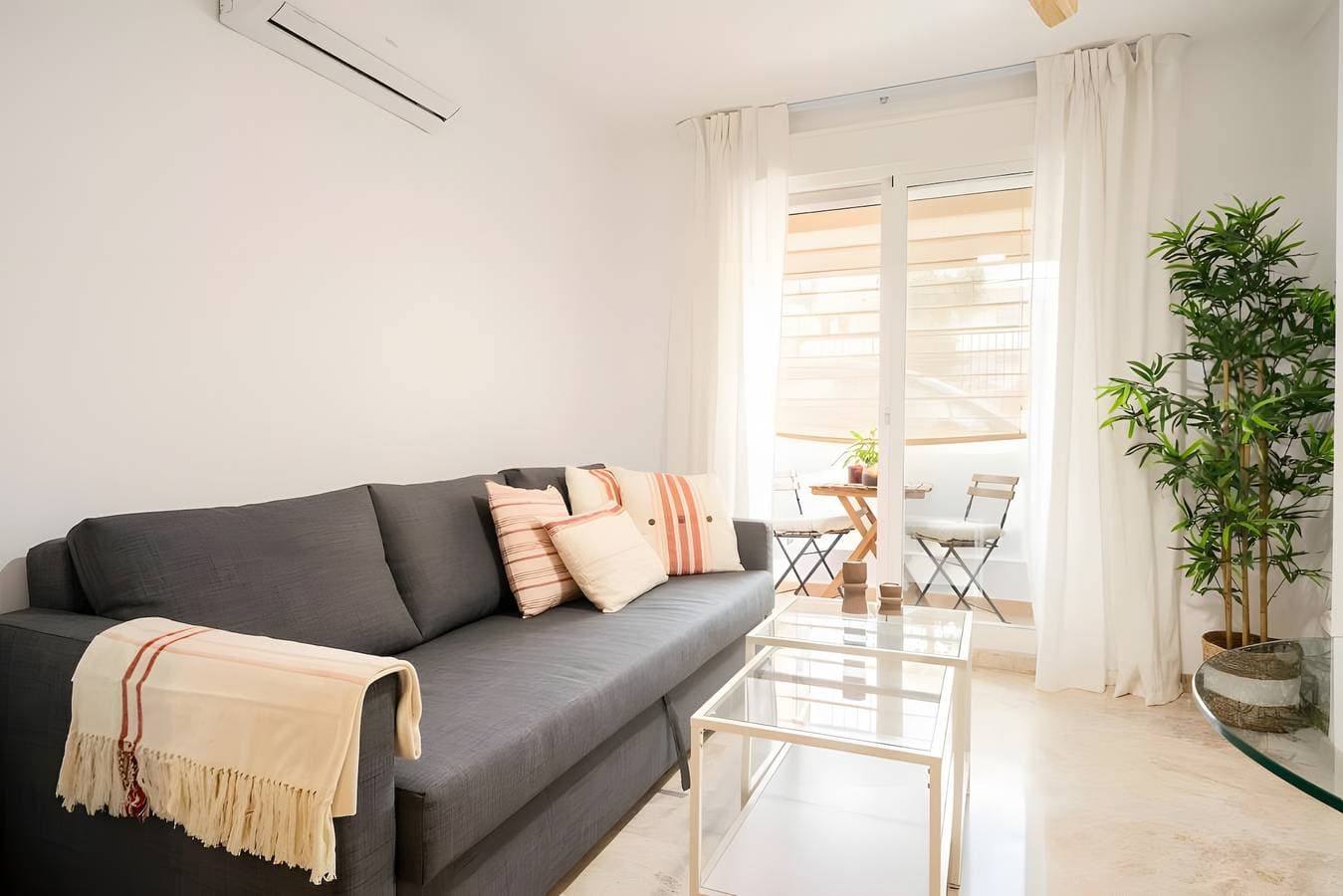 Foto 7 von 17: Maisonette-Apartment in Solymar, Puerto Marina, Benalmádena