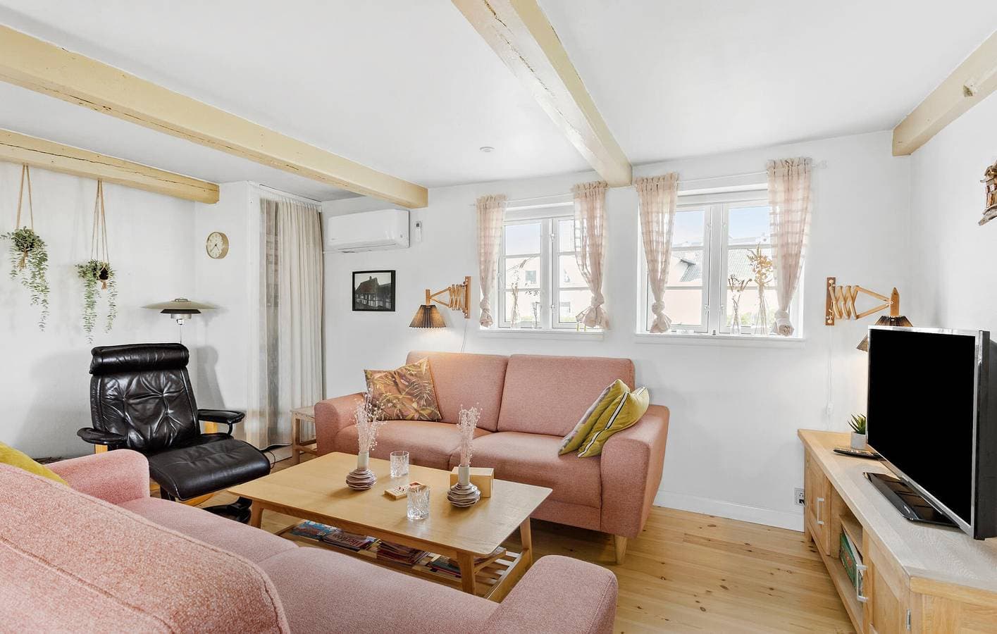Foto 5 von 18: Ferienhaus für 4 Personen mit Terrasse