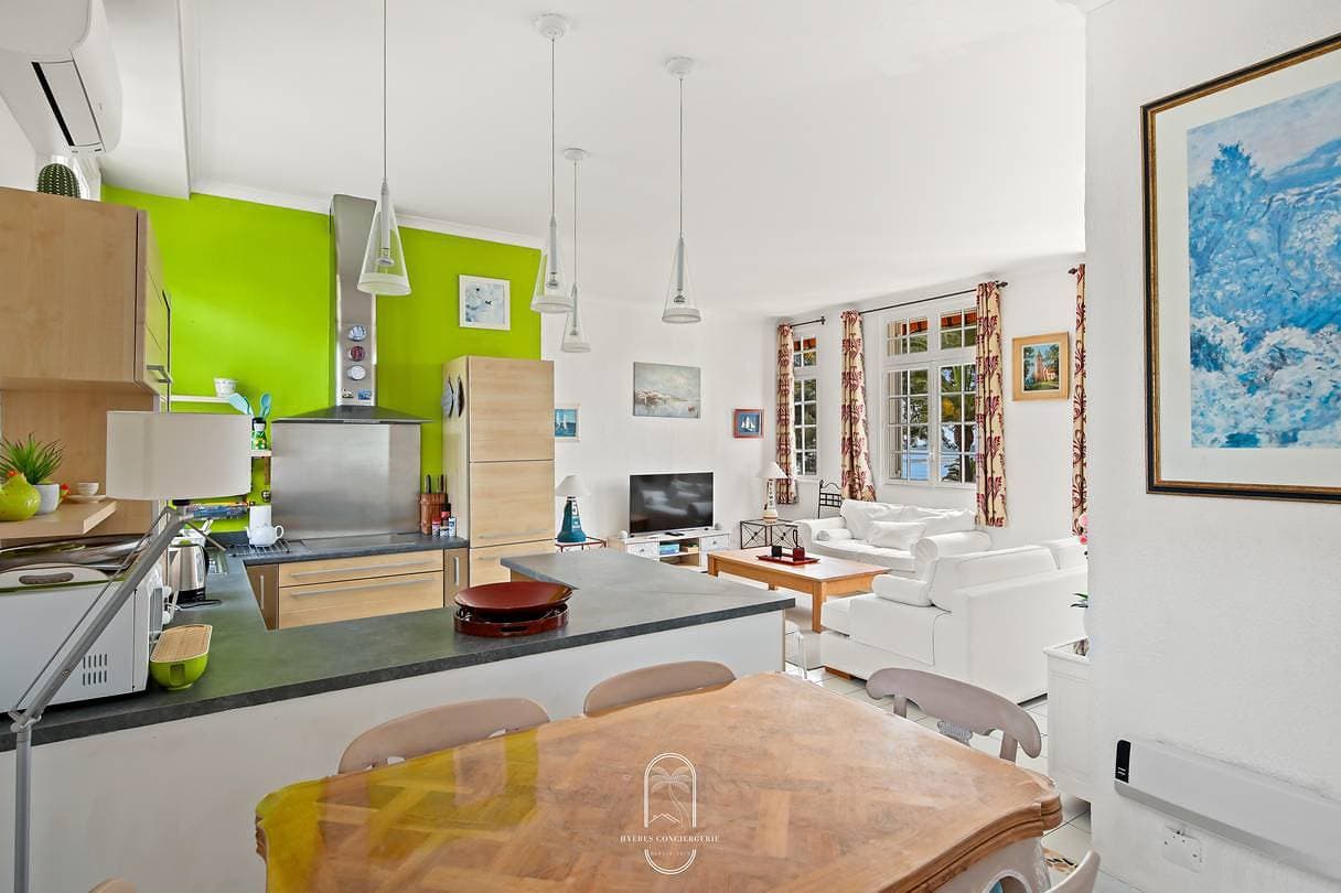 Foto 5 von 22: Camping für 4 Personen mit Pool