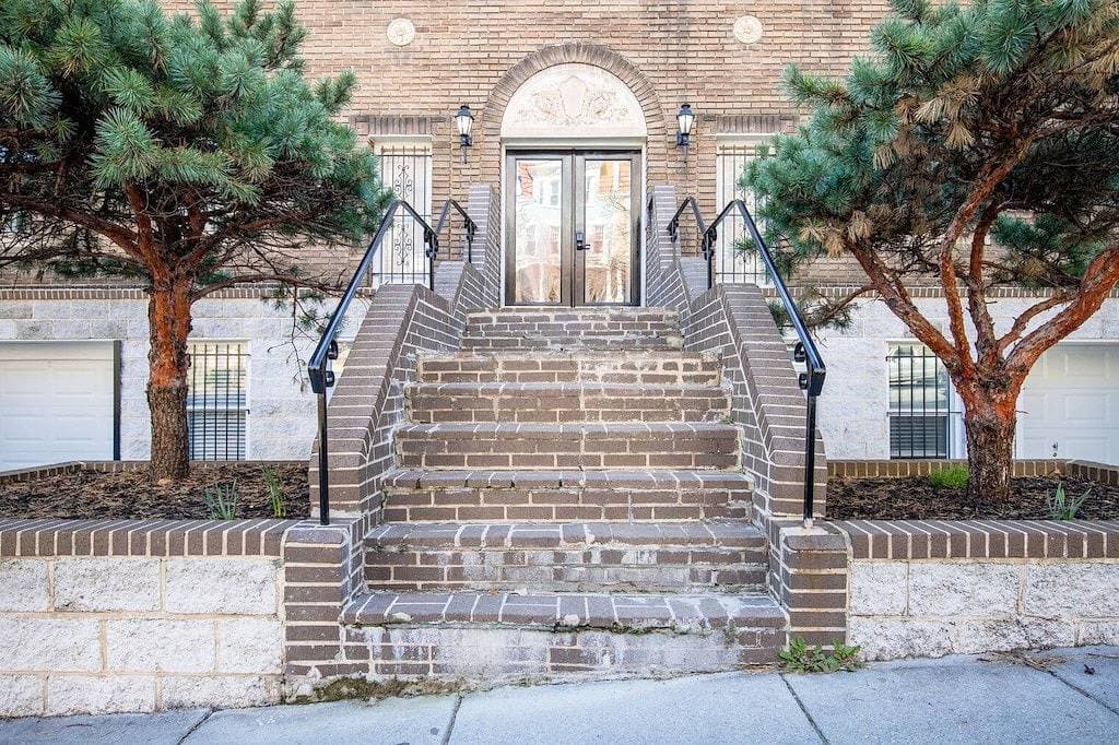 Bright Dupont Circle 1Br nr. U Street, Metro & Glen’s Mkt, by Blueground 1