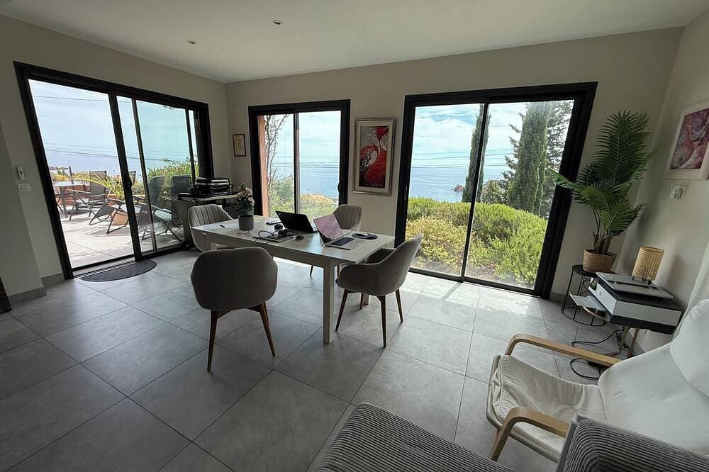 Foto 9 von 24: Residence Arc-en-Ciel 5 Star App A mit atemberaubendem Meerblick Nähe Cannes