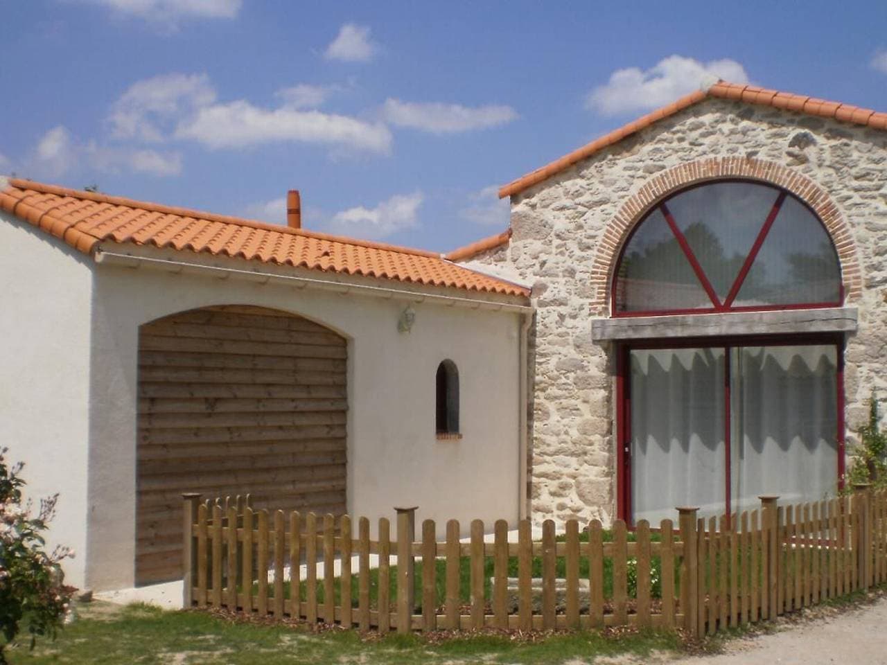 Renoviertes Ferienhaus, 3 Sz, barrierefrei, Terrasse, naturnah 1
