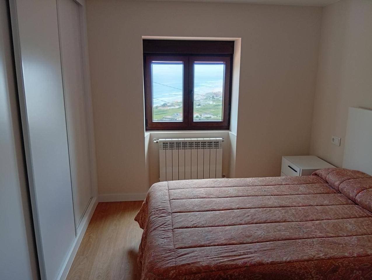 Foto 10 von 29: Three-Bedroom House
