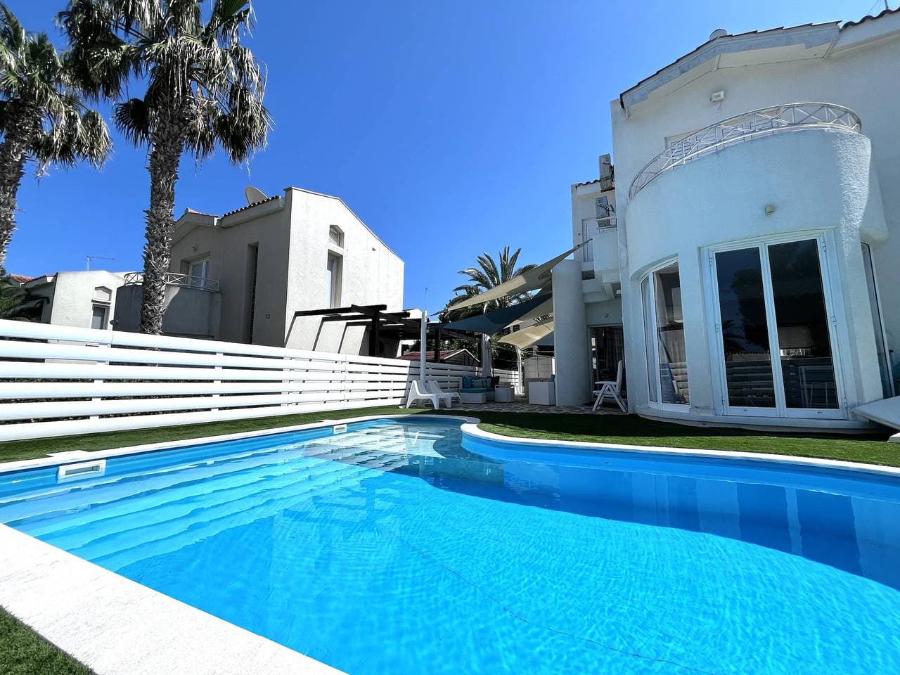 44 Pro -Stay Alkyoni Villa 1