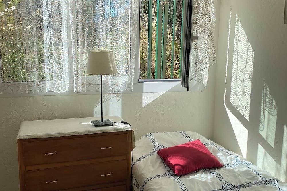 Foto 5 von 30: Charmante T3 Füße im Wasser, Duplex, kostenloses WLAN, Le Lavandou Garage