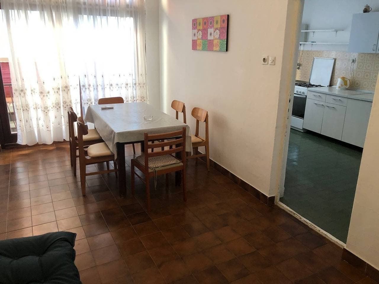 Foto 8 von 21: 3-Zimmer-Ferienwohnung am Strand Drasnice, Makarska -b