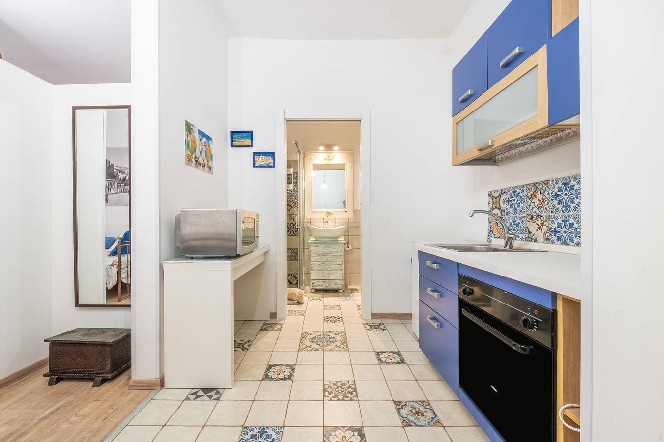Foto 12 von 22: Einzimmerapartment 'Alla Marina Monolocale Deluxe' mit Balkon, WLAN und Klimaanlage